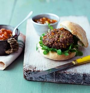 BBQ Lamb, Apricot and Coriander Burger