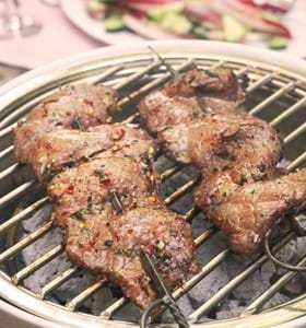 BBQ Steak Kebabs with Red Chicory Salad